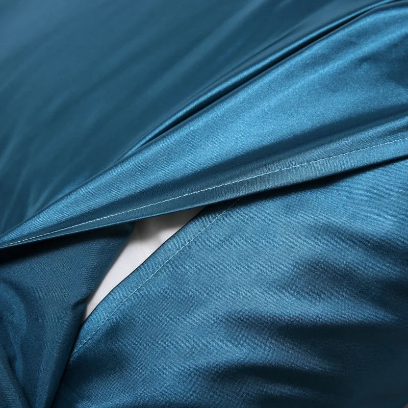 MTM™ - Satin Pillowcase - for smooth skin and healthy hair