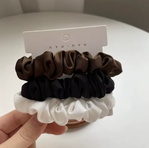MTM™ - Satin Scrunchie Set - for minimal hair damage!